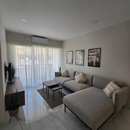 Lazuli Carissa Two Bedroom Ap 304 Apartmán Larnaca