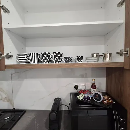 Lazuli Carissa Two Bedroom Ap 304 Apartmán